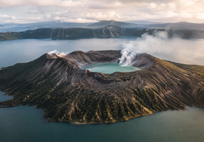 Taal Volcano’s Enigmatic Crater Lake: A Journey to the World’s Smallest Active Volcano in the Philippines